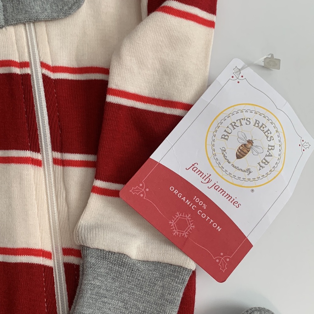 Burt’s bees baby zip footie - Picture 2 of 2